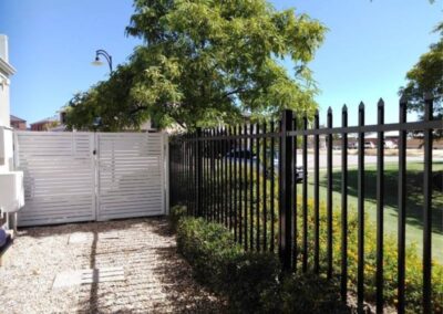 aluminium fence and gates in melton